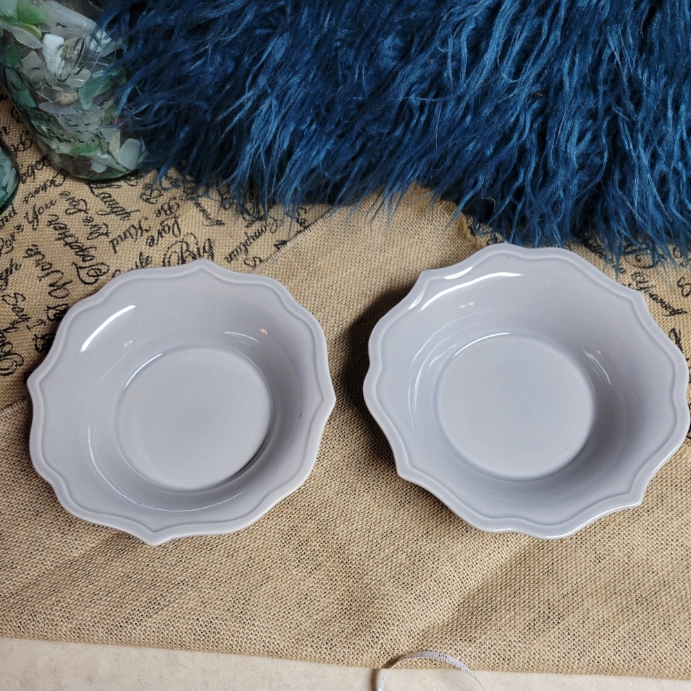 Pier 1 lot of 2 vintage ceramic Kate Flint soup bowls scallop edge
